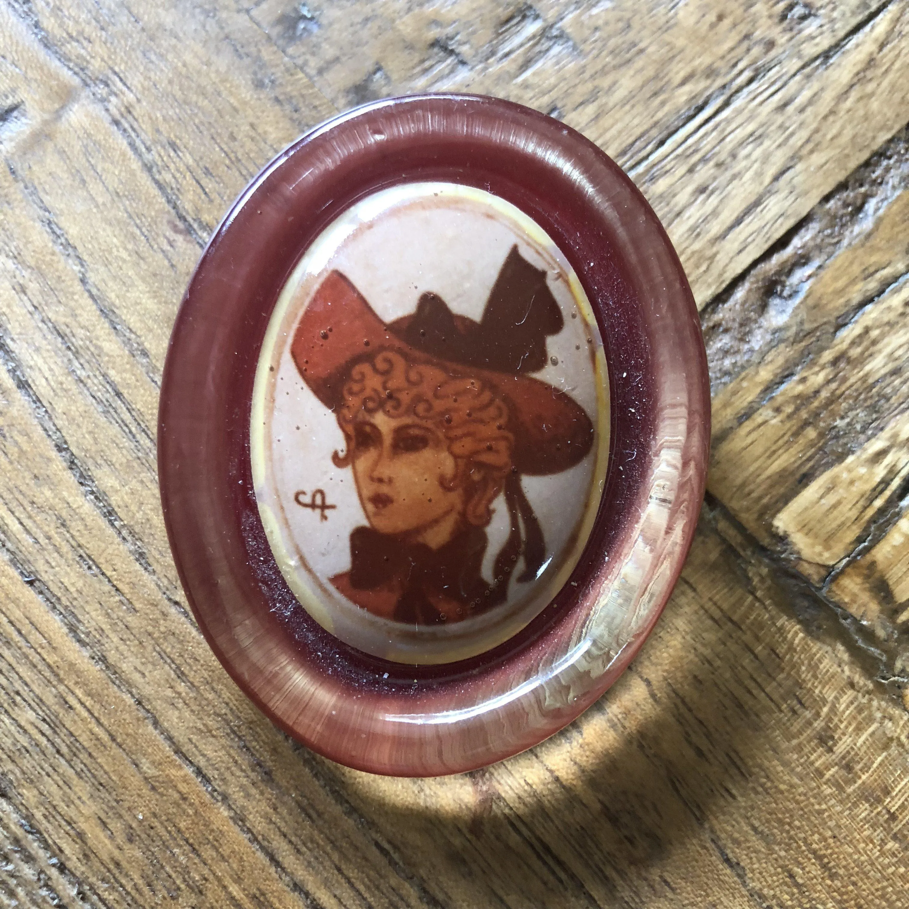 1960's Lucite Lady Head Brooch