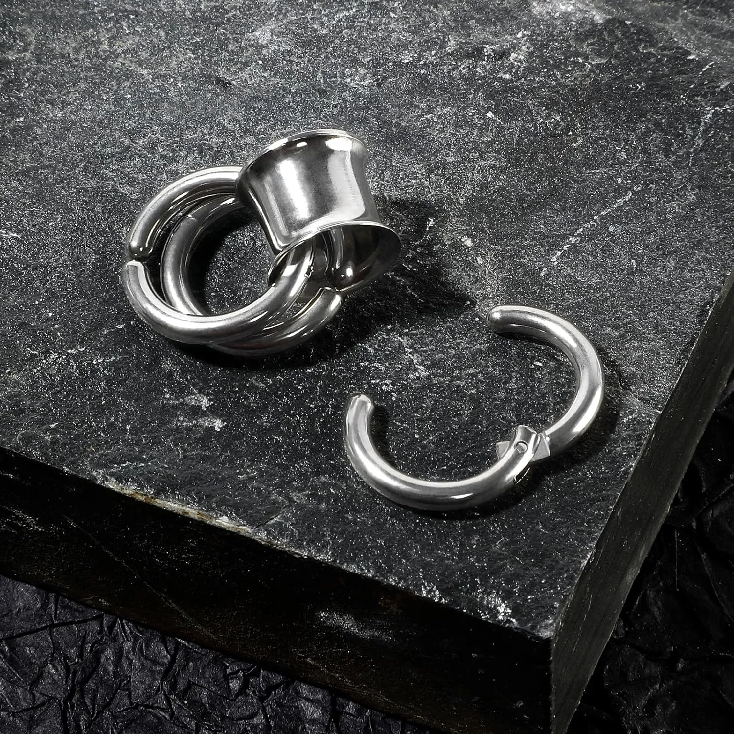 2PCS Stainless Steel Ear Tunnels with Single Double Nose Hoop Rings Ear Gauges Weight for Stretched Ears Ear Plugs Expander Body Piercing Jewelry for Women Men 0G-5/8
