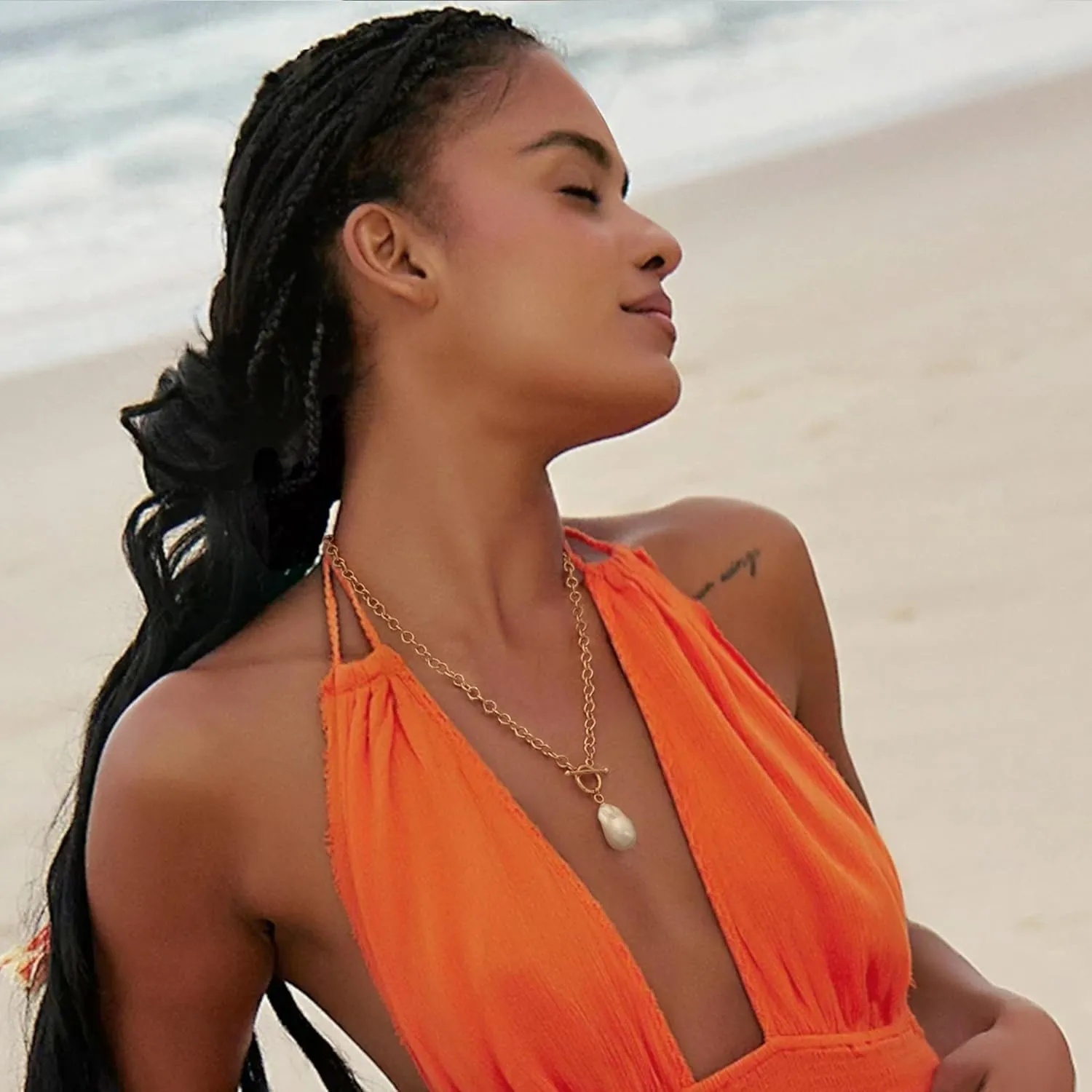 CANEVINKA Dainty Cross Medallion/Heart Pendant Chain Necklace 18K Gold Plated Oval Choker Fashion OT Toggle Jewelry Handmade for Women Simple Gold Charm Necklace