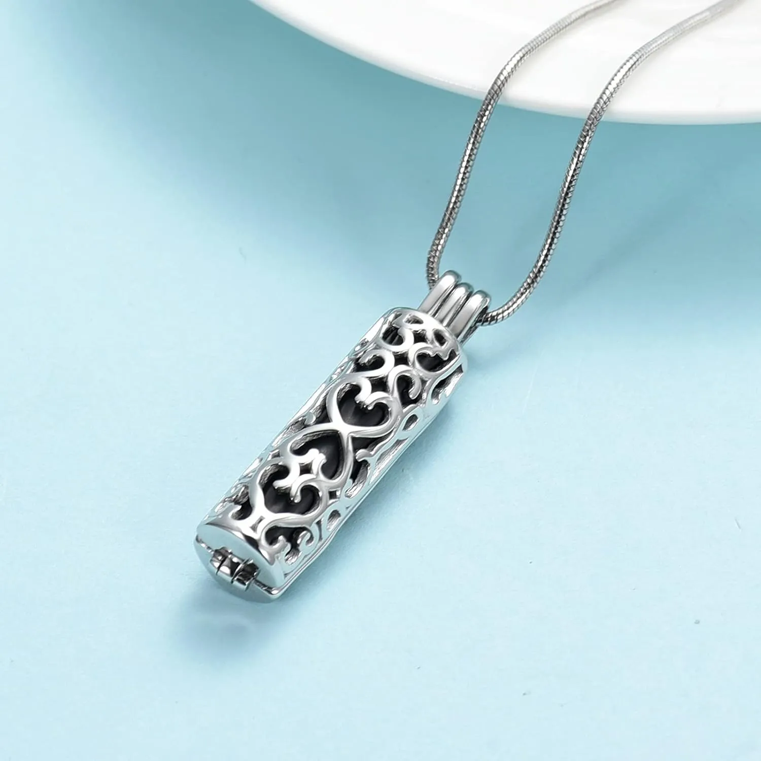Cylinder Urn Necklace for Ashes Cremation Jewelry for Women Men Stainless Steel Memorial Necklaces Ash Holder for Human Pets Keepsake Jewelry for Loved Ones with Fill Tool
