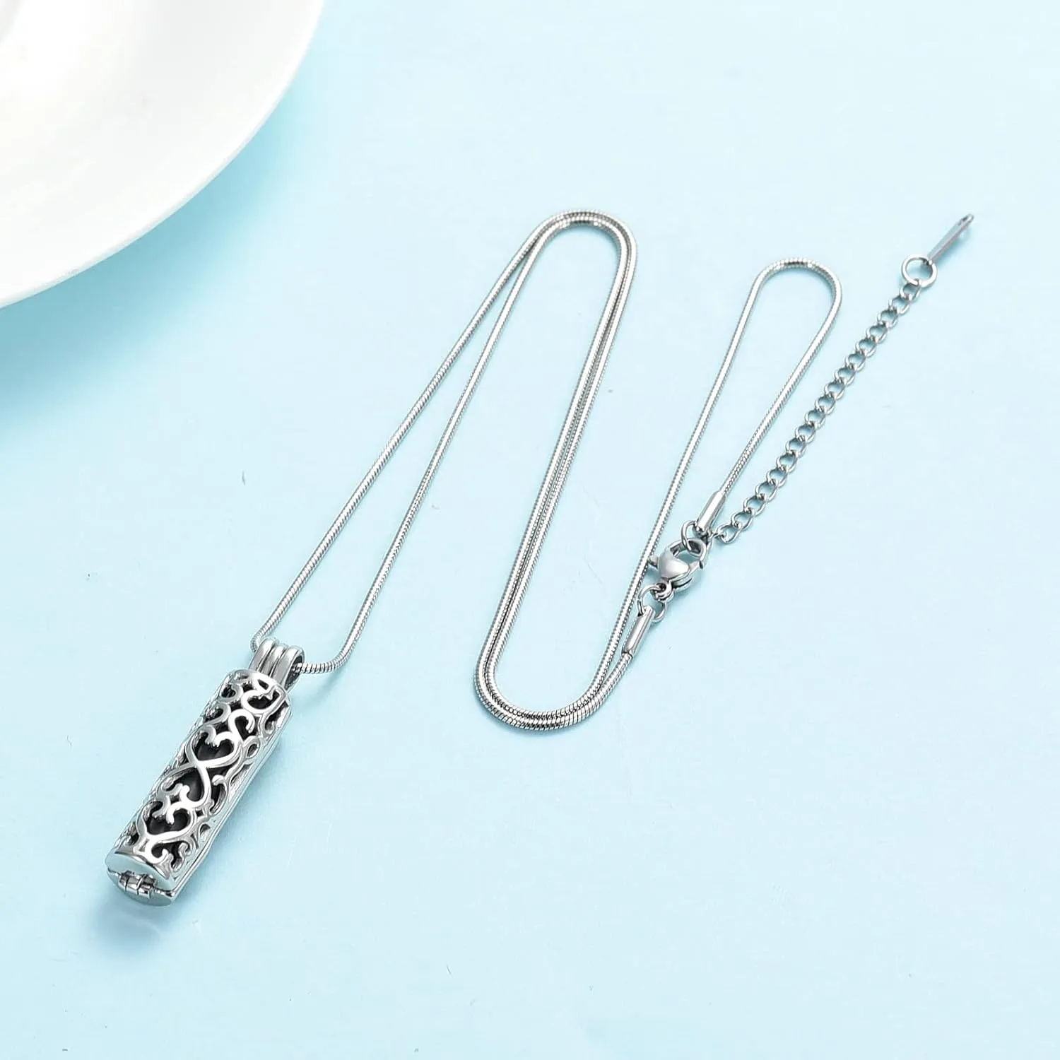 Cylinder Urn Necklace for Ashes Cremation Jewelry for Women Men Stainless Steel Memorial Necklaces Ash Holder for Human Pets Keepsake Jewelry for Loved Ones with Fill Tool