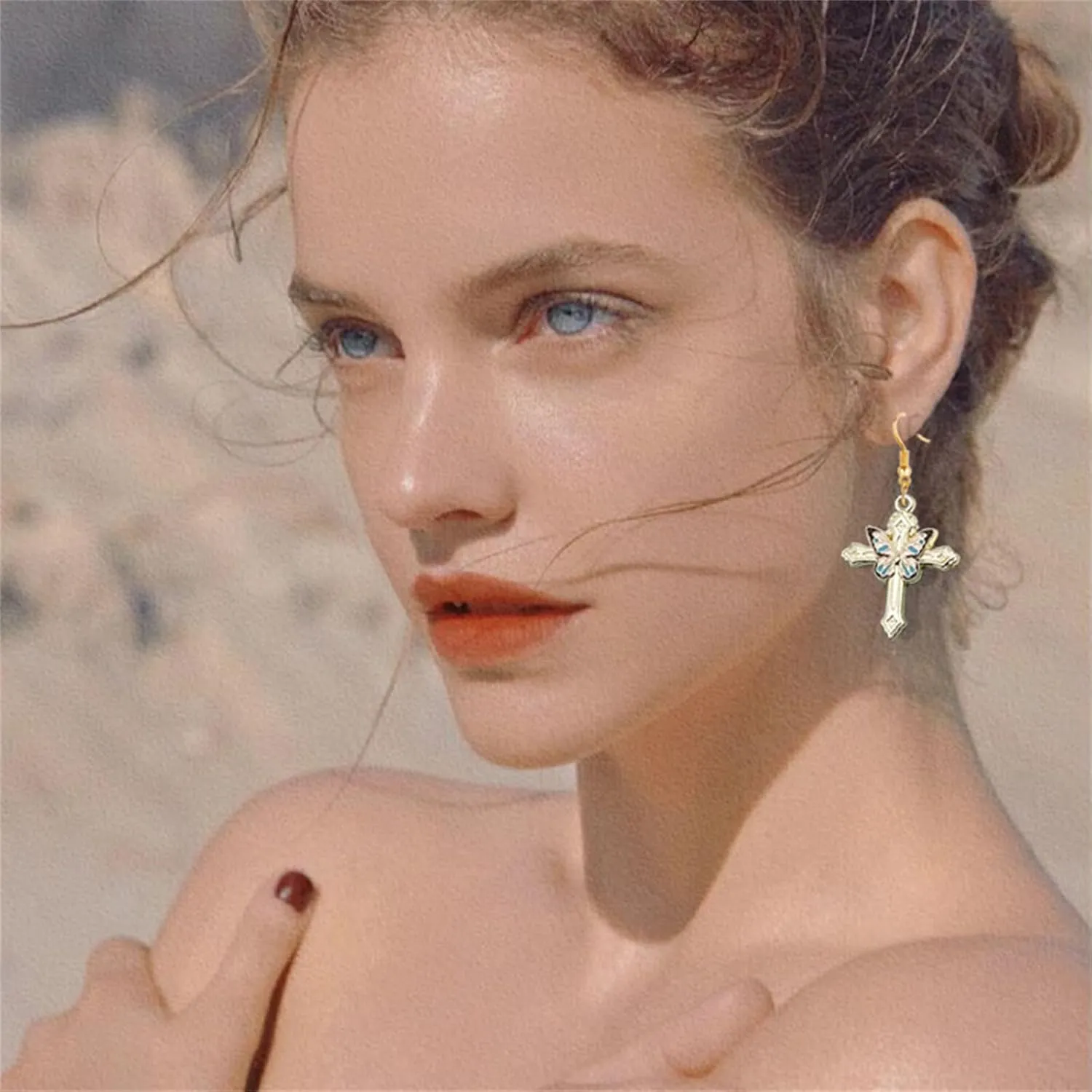 Dreuyet Butterfly Cross Earring Necklaces Set for Women Creative Alloy Bohemian Butterfly Insect Animal Necklace Vintage Cross Pendant Necklace Religious Jewelry