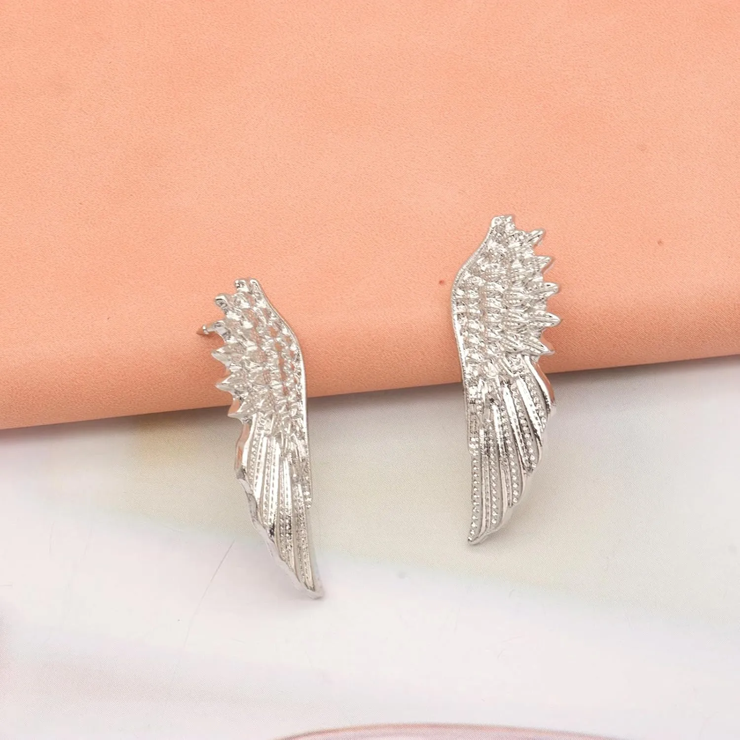 Elegant Angle Wings Brooches Pin,Fashion Guardian Angel Wings Brooch Pins Metal Feather Lapel Pin Suit Coat Breastpin for Women Men's Jewelry Accessories