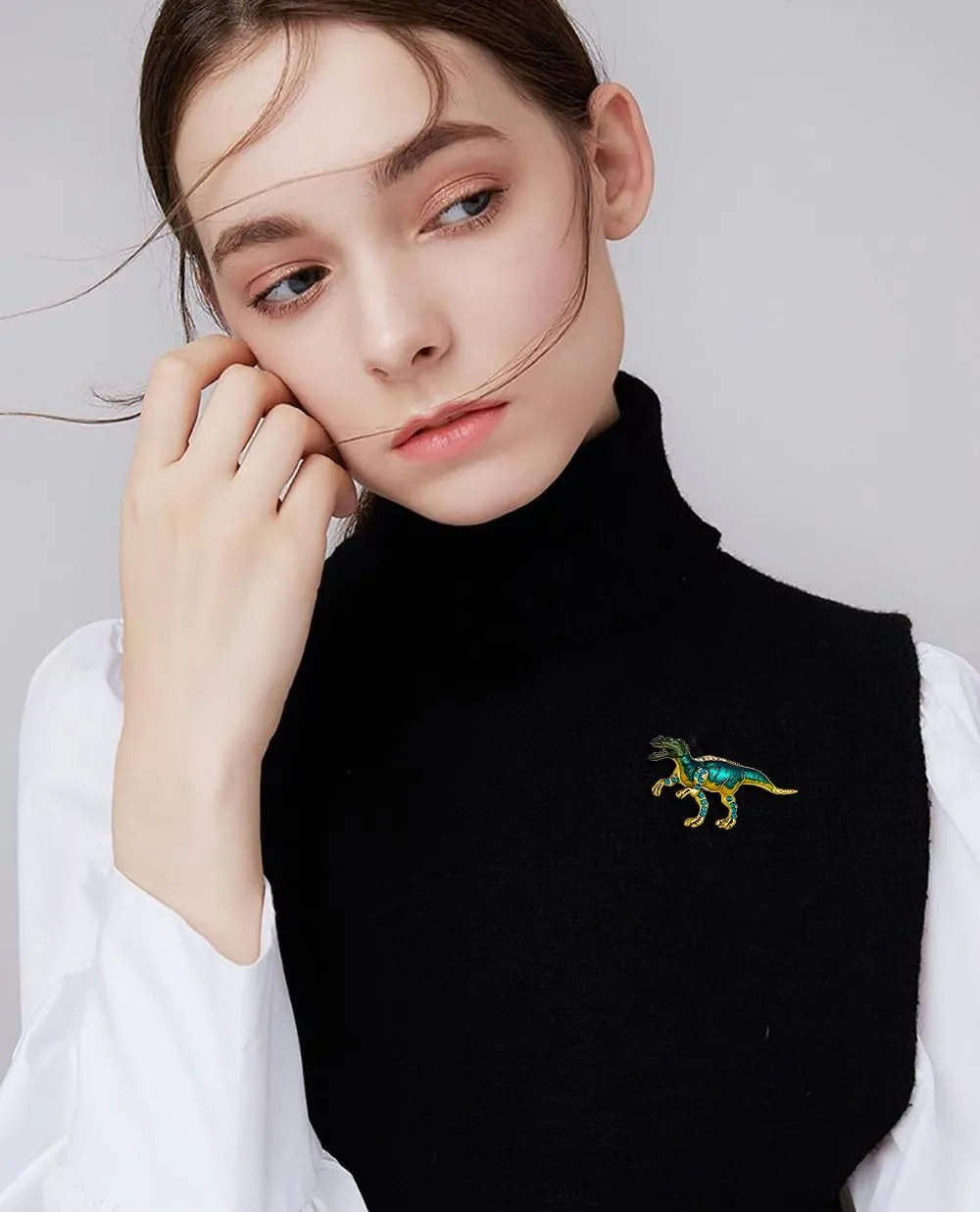Fashion Dinosaur Brooch Pin Rhinestone T-Rex Dragon Animal Enamel Pins Clip Lapel Sweater Coat Dress Suit Hats Backpacks Badges Brooches Pins Cool Jewelry Gifts for Women Men Supplies