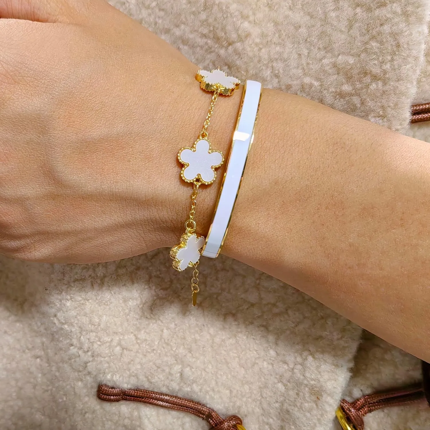 Gold Bracelets for Women 2Pcs Stackable Gold Bracelet 18K Gold Plated Enamel Bangle Floral Bracelet Set Trendy Gifts for Women