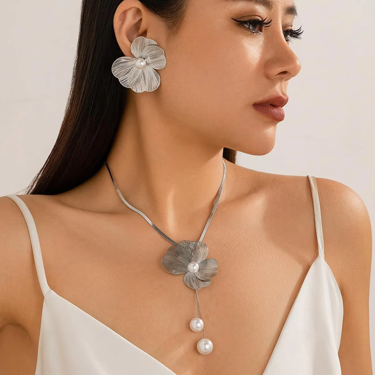 Gold Flower Jewelry Set for Women Statement Flower Earrings Necklace Set Gold Necklace and Earrings Set Large Flower Earrings Necklace for Women