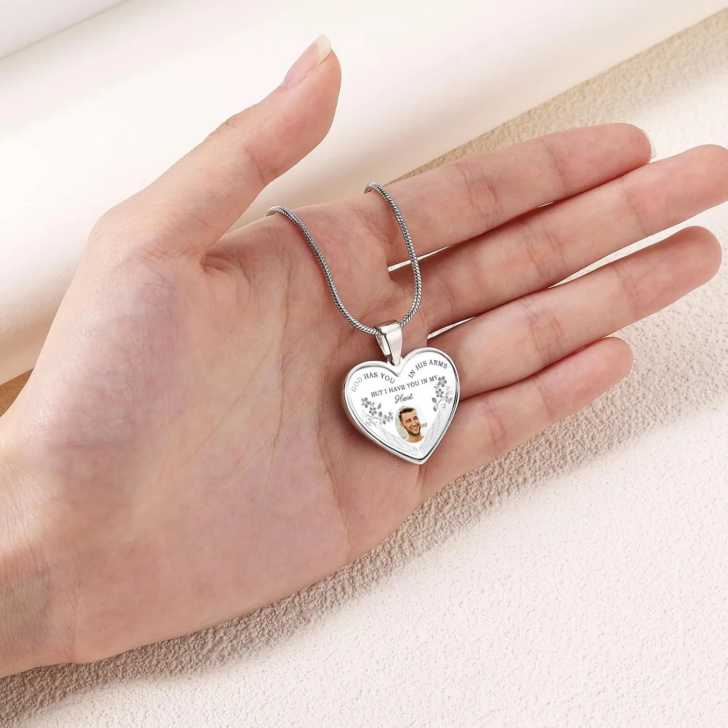 INBLUE Personalized Photo Memorial Necklace for Women Engraved Picture/Text 925 Sterling Silver Necklace Custom Rectangle/Heart Memory Necklaces with Picture Inside for Loss Loved Ones