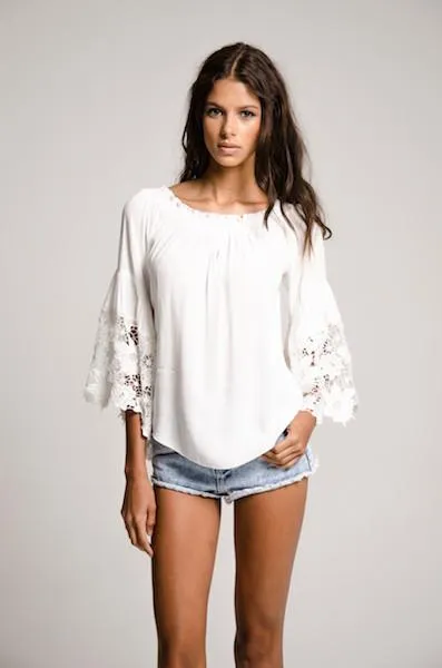Jolie Flower Lace Top