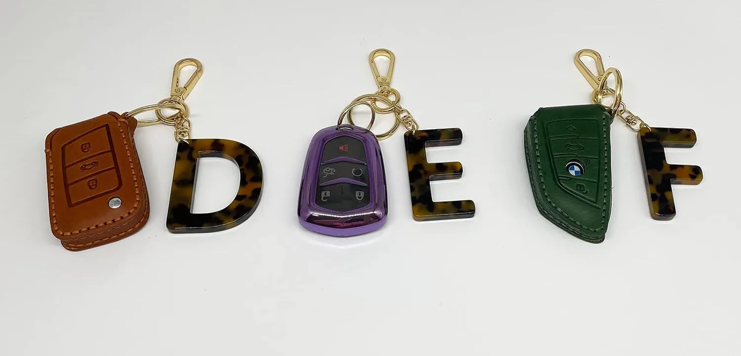 Junyuerly Letter Key Chains Accessories for Women and Girls, Gold Initial Key Ring Acetate Leopard Print Pendant for Car Keys
