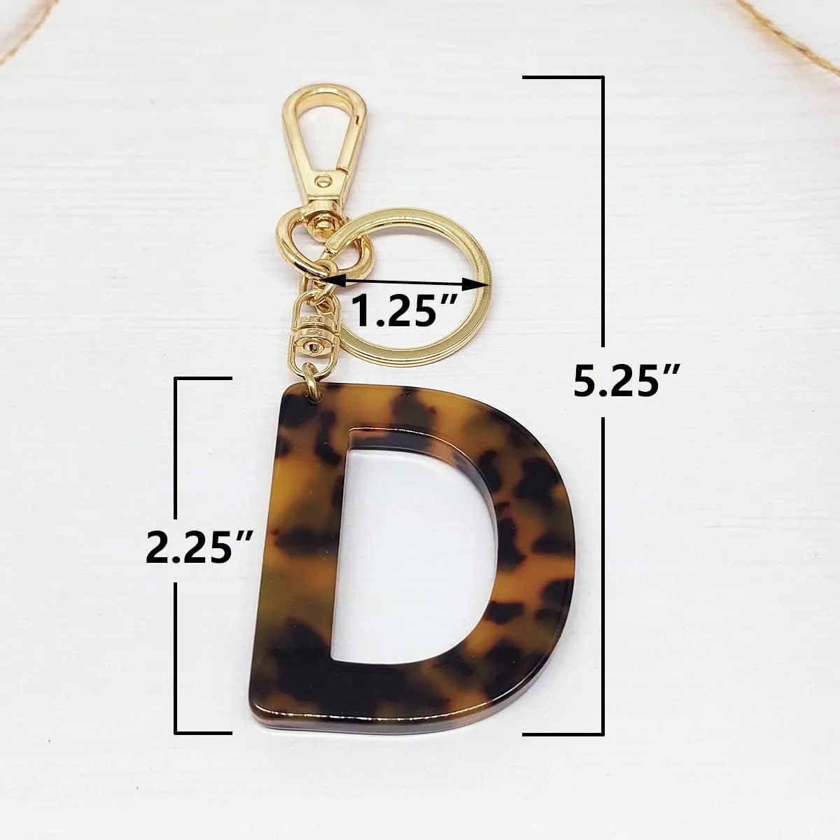 Junyuerly Letter Key Chains Accessories for Women and Girls, Gold Initial Key Ring Acetate Leopard Print Pendant for Car Keys