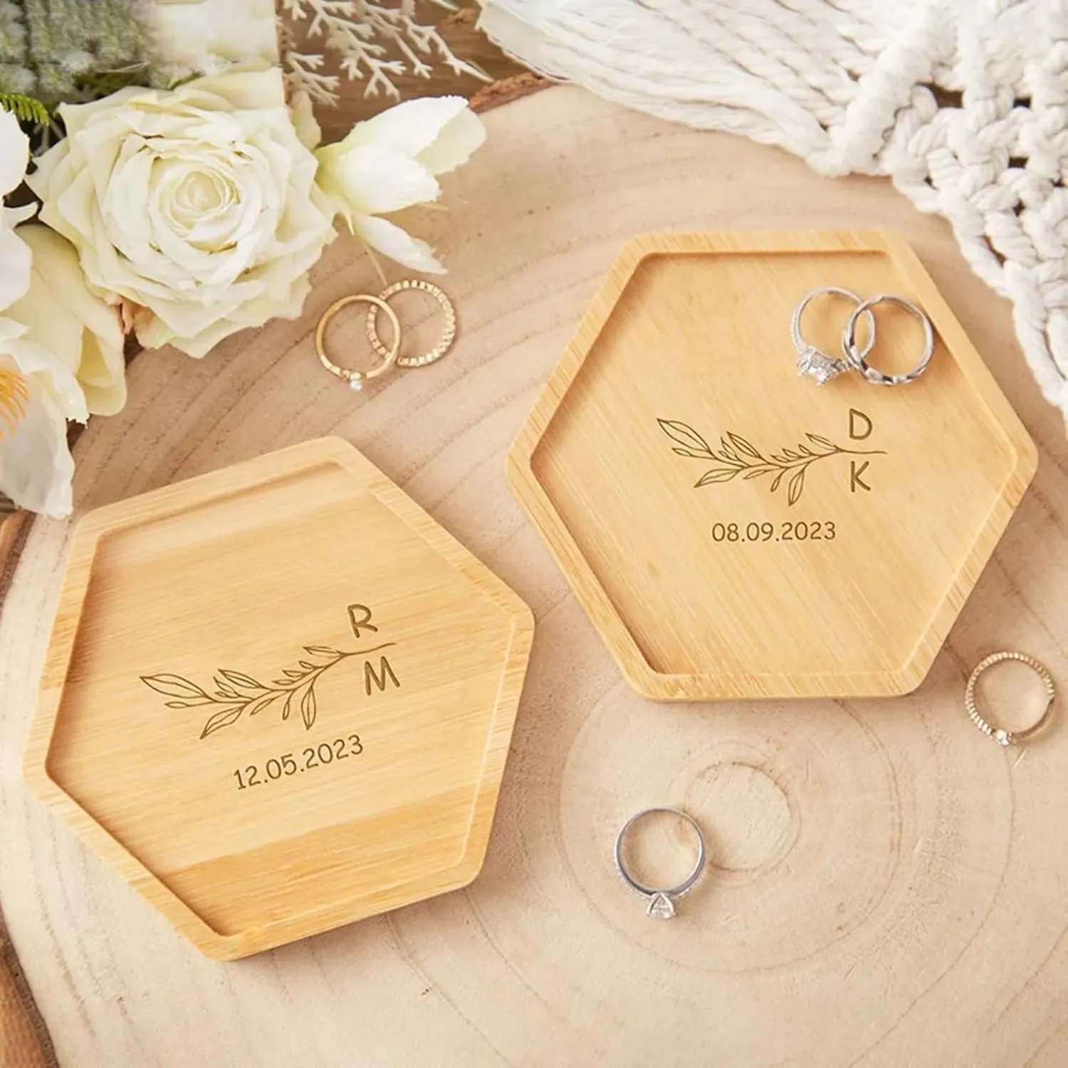 Personalized Wedding Ring Dish Jewelry Dish Tray Custom Wood Initial Ring Holder Engagement Anniversary Birthday Gift for Couple Mr and Mrs Custom Wedding Gift