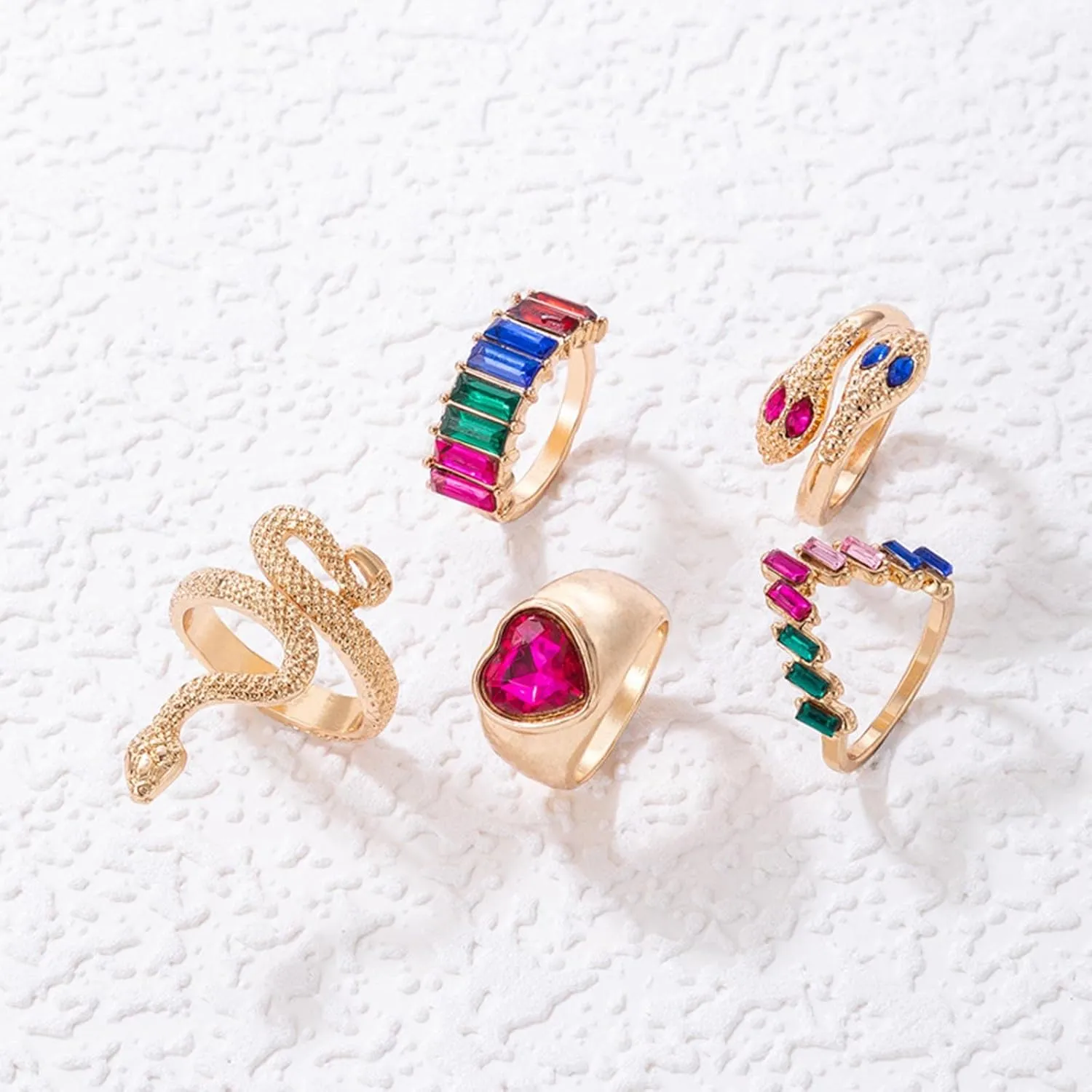 Punk Snake Knuckle Ring Set Stacking Crystal Snake Heart Rings Multiple Stackable Diamond Serpent Joint Finger Rings Gold Snake Index Midi Rings Jewelry for Women