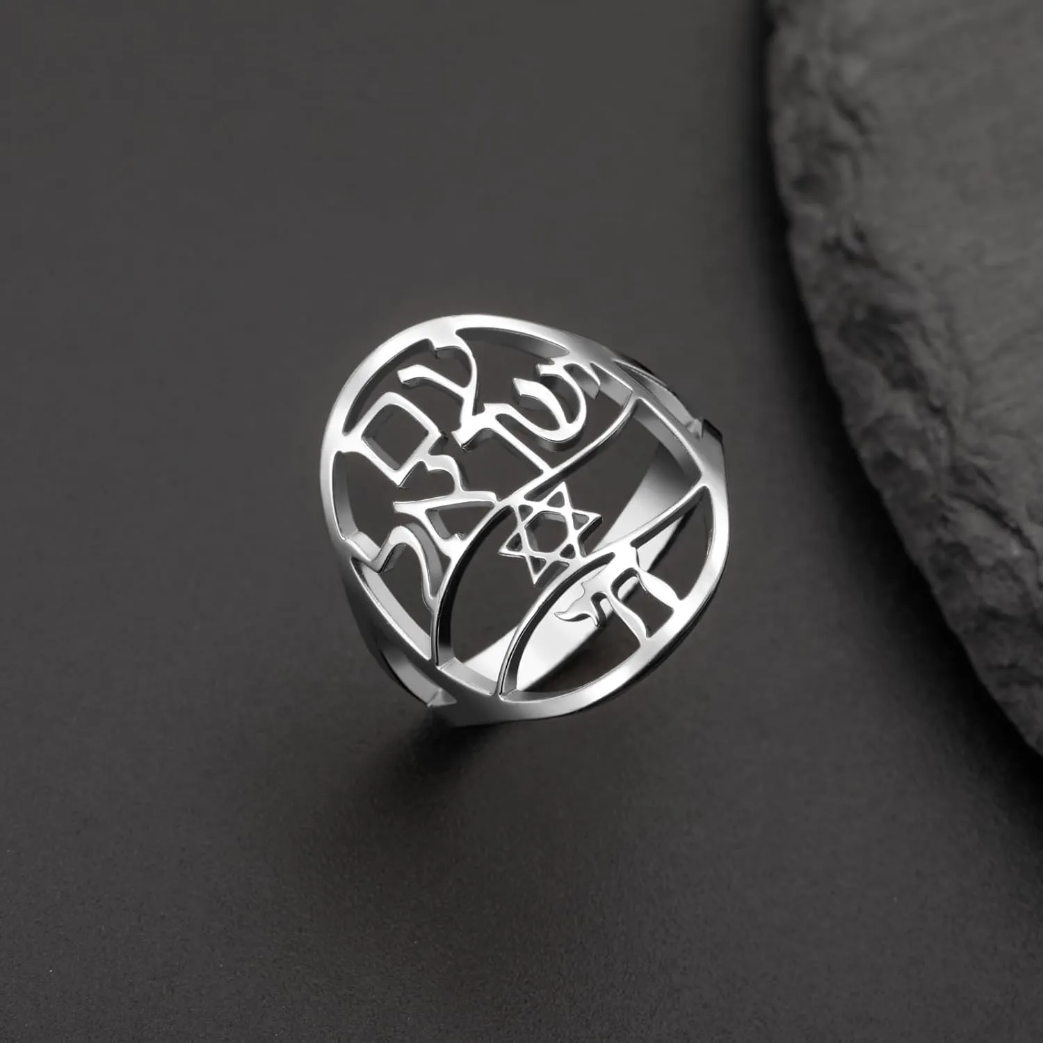 UNIFT Hebrew Chai Star of Daivd Ring for Women Men Stainless Steel Judaism Symbol of Life Letter Ring Hebrew Prayer Jewelry Passover Gift