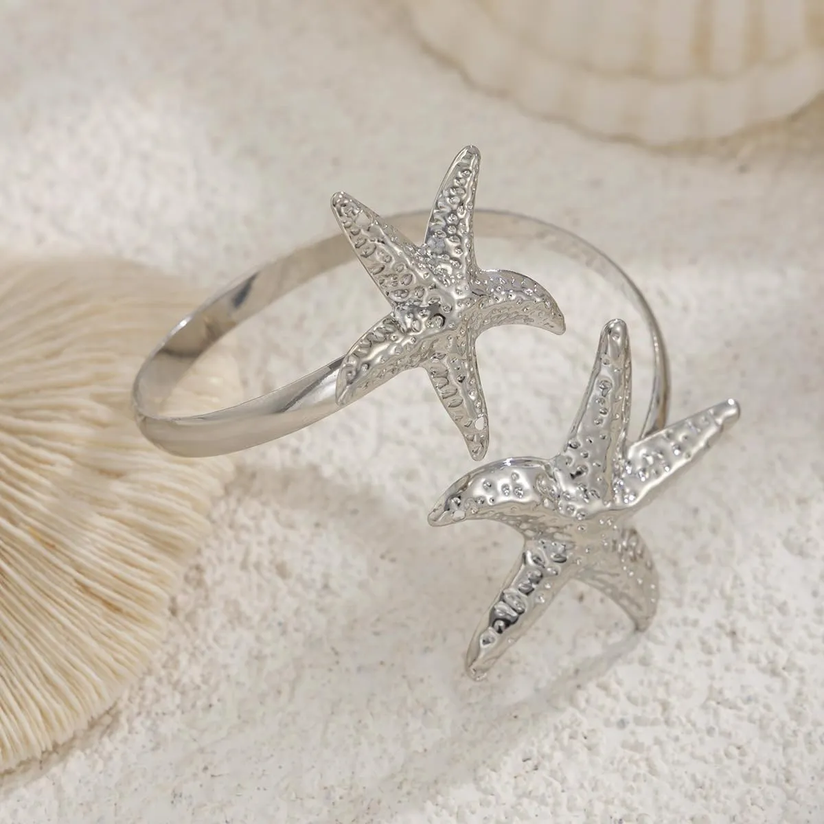 Upper Arm Bracelet Cuff Jewelry for Women Gold Arm Cuff Adjustable Flower Starfish Armband Statement Party Jewelry