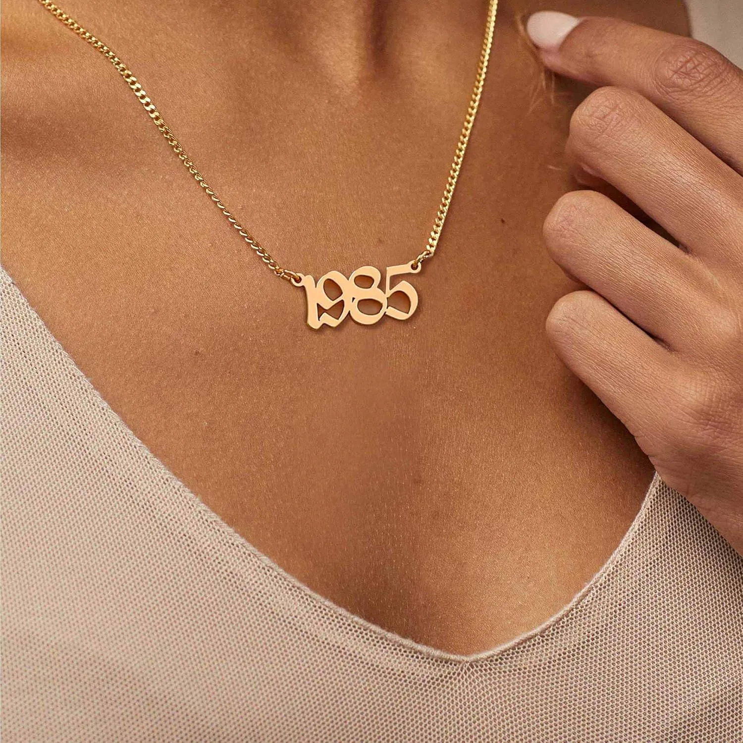 Ursteel Birth Year Number Necklace, 18K Gold Plated Old English Birth Year Pendant Necklaces Personalized Anniversary Birthday Jewelry for Women, 1970-2022