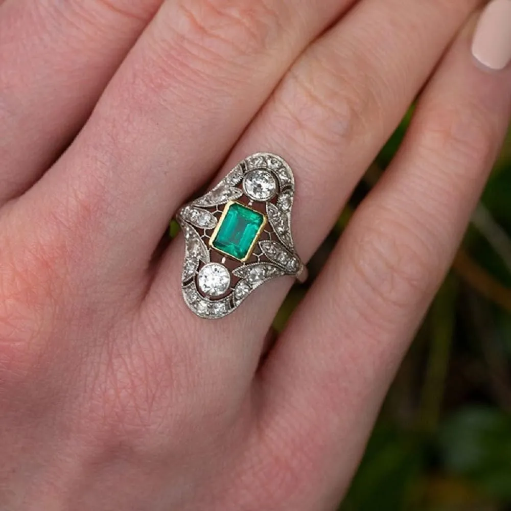 Vintage Floral Finger Court Style Ring,Long Oval Shape Simulation Emerald Stone Round Cut Cubic Zirconia Ring Anniversary Bridal Jewelry Gifts