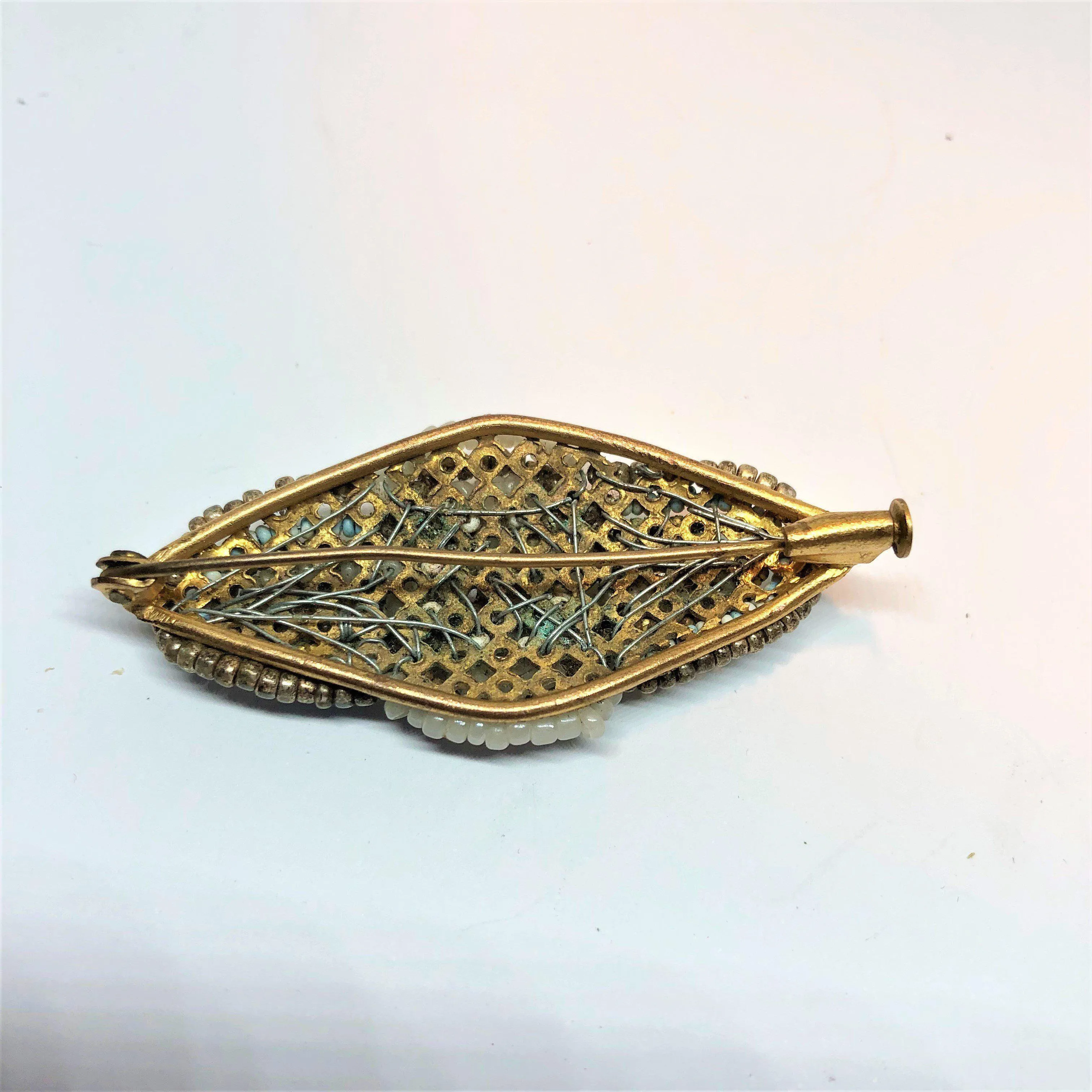 Vintage Hand Made Seed Bead Brooch 1940's