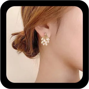 YienDoo Boho Pearl Drop Dangle Earrings Vintage Gold Pearl Cluster Dangle Earrings Grapes Pearl Drop Earrings Statement Fireworks Pearl Chandelier Stud Earrings Jewelry for Women